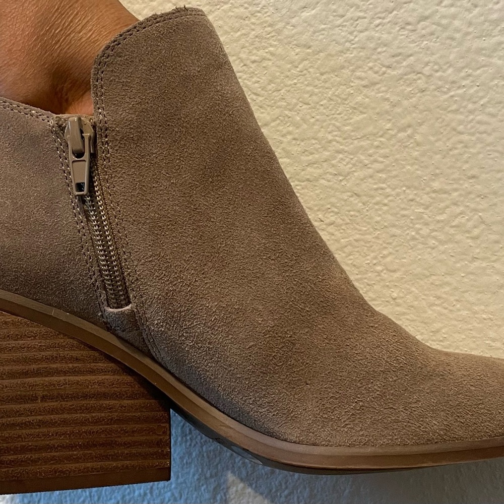 Lucky Brand Taupe Suede Ankle Boots